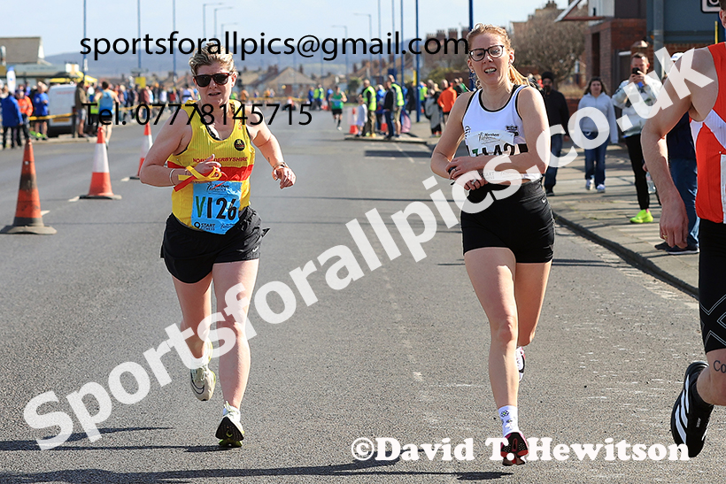 Senior womens Northern 6 Stage Road Relay, 2025 Northern 12 and 6 Stage Road Relays and Junior 5k, Redcar. Photo: David T. Hewitson/Sports for All Pics